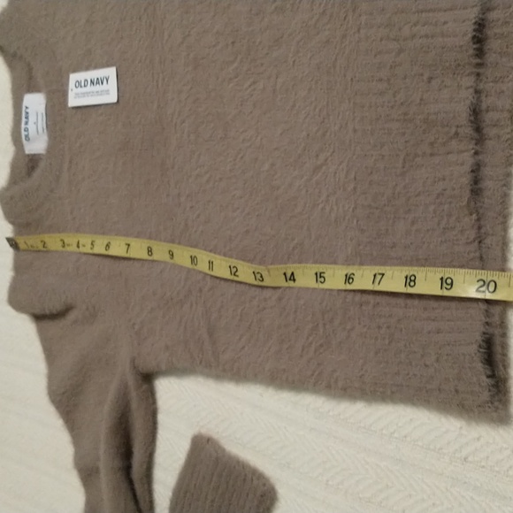 NWT Old Navy super soft sweater. Size M, Tan/light brown color. - Picture 6 of 6